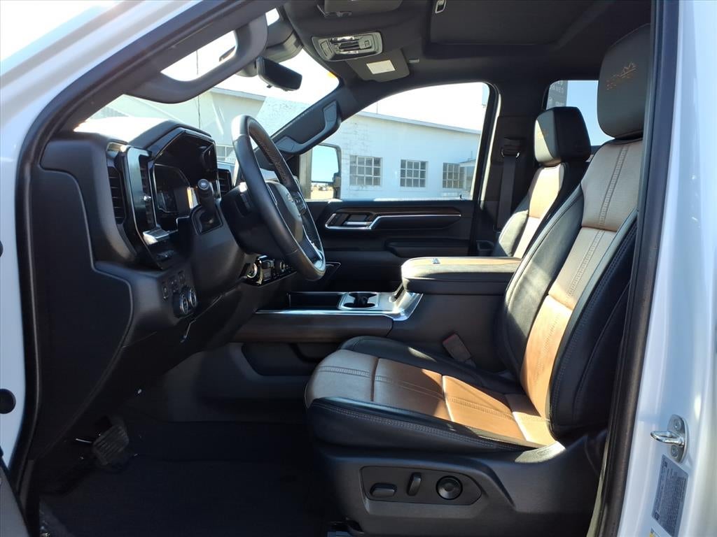 2024 Chevrolet Silverado 3500 HD High Country DRW