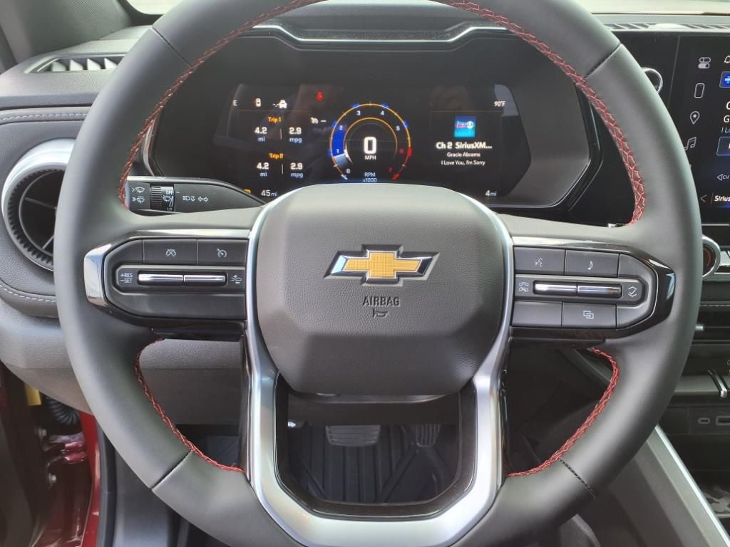 2025 Chevrolet Colorado WT/LT