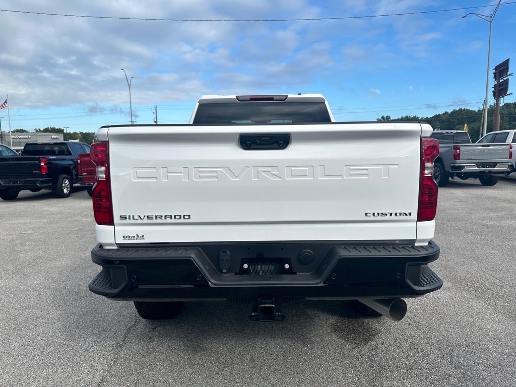 2024 Chevrolet Silverado 2500 HD Custom