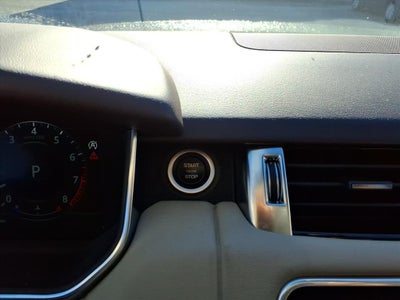 2020 Land Rover Range Rover Sport SE