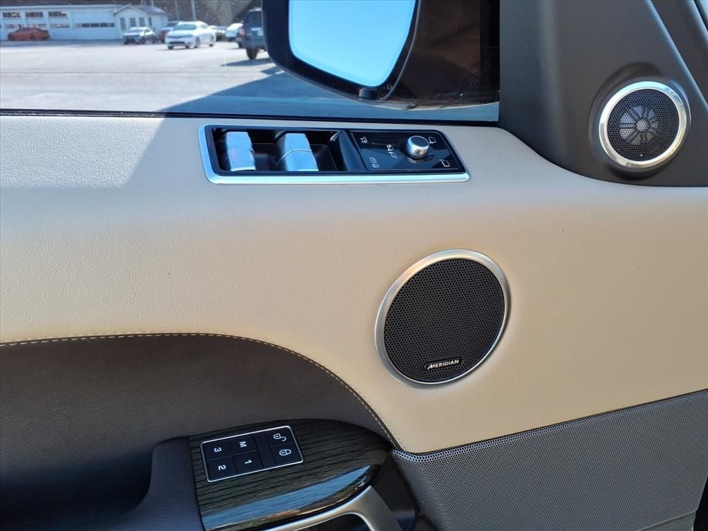 2020 Land Rover Range Rover Sport SE